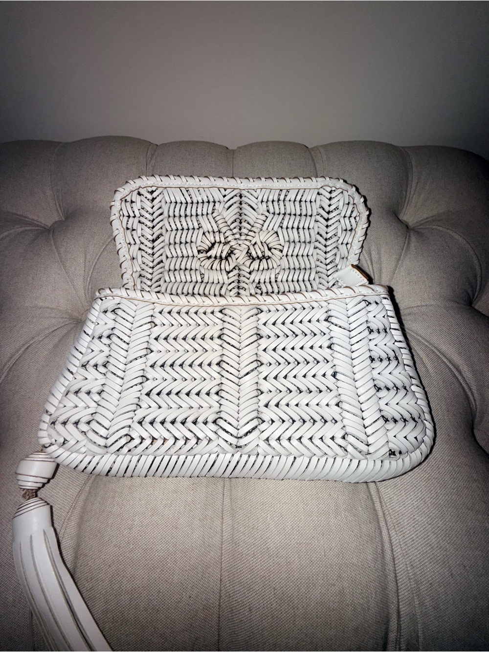 Anya Hindmarch Chalk White Neeson Woven Leather Flap Clutch Tassel Bag - Picture 4 of 13